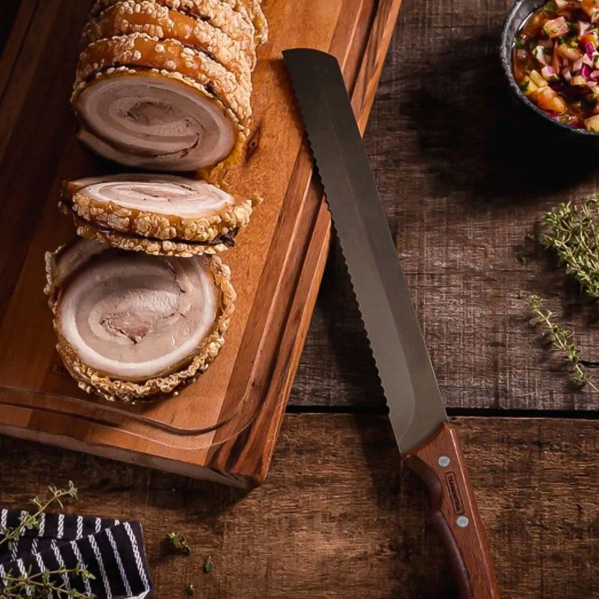 Cuchillo dentado de 10"