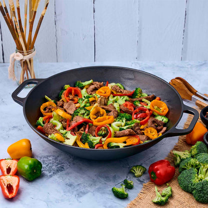 Sartén Wok de 35.5 cm de Hierro Fundido Esmaltado Victoria